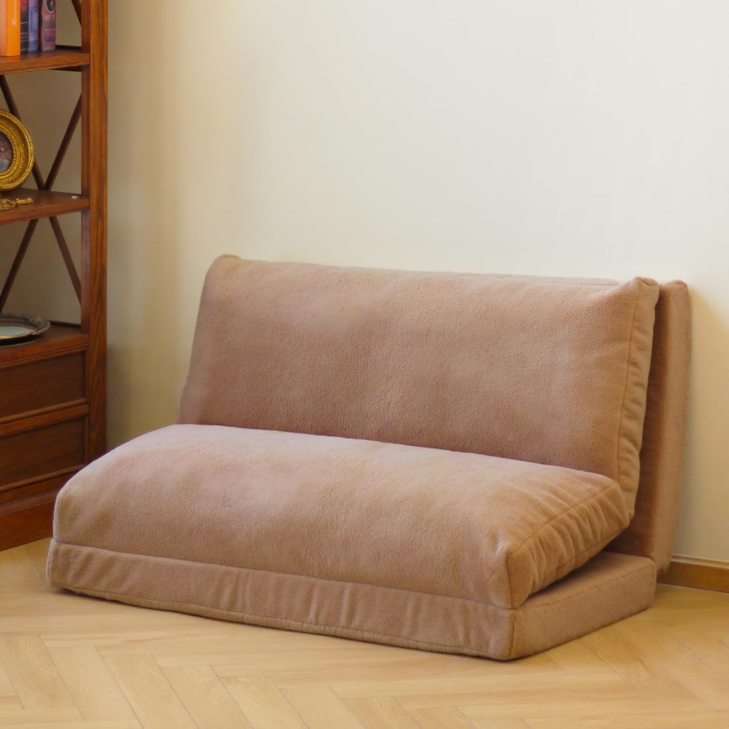 N&V Folding Matress Sofa Bean Bag Bed, Foam Filling Folding Matress Sofa, Includes Removable and Machine Washable Cover, Soft Premium Faux Fur (Medium, Brown)