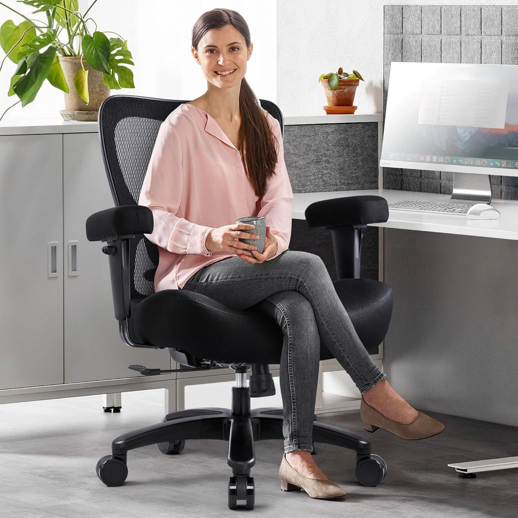 Big and Tall Office Desk Chair 500lbs, Ergonomic Heavy Duty Mesh Desk Chair, Executive Swivel Task Computer Chairs for Home Office, Adjustable Lumbar Support and Armrests (Black)