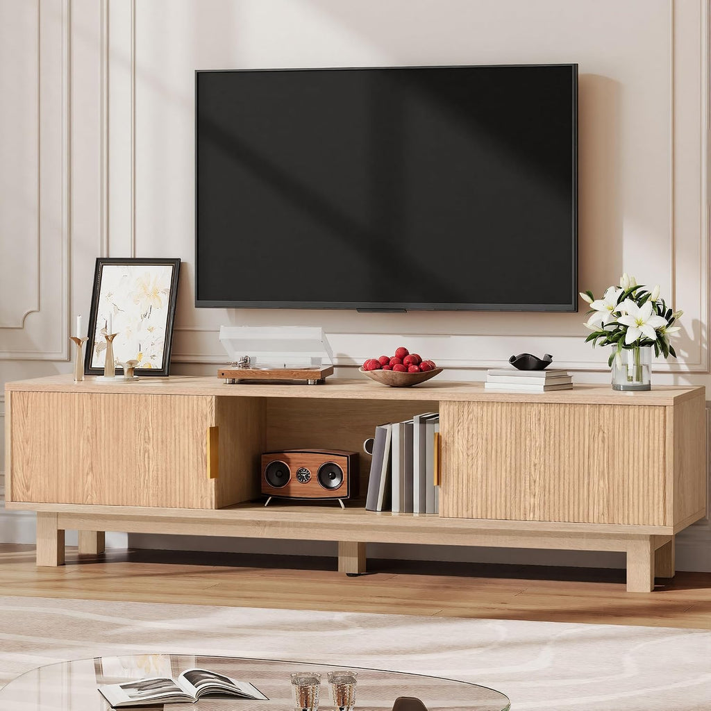 YITAHOME 59' Fluted TV Stand for TVs up to 65', Mid-Century Modern Media Console with Built-in Power Outlets, Adjustable Shelves & Cable Holes, Wooden Entertainment Center for Living Room, Natural Oak